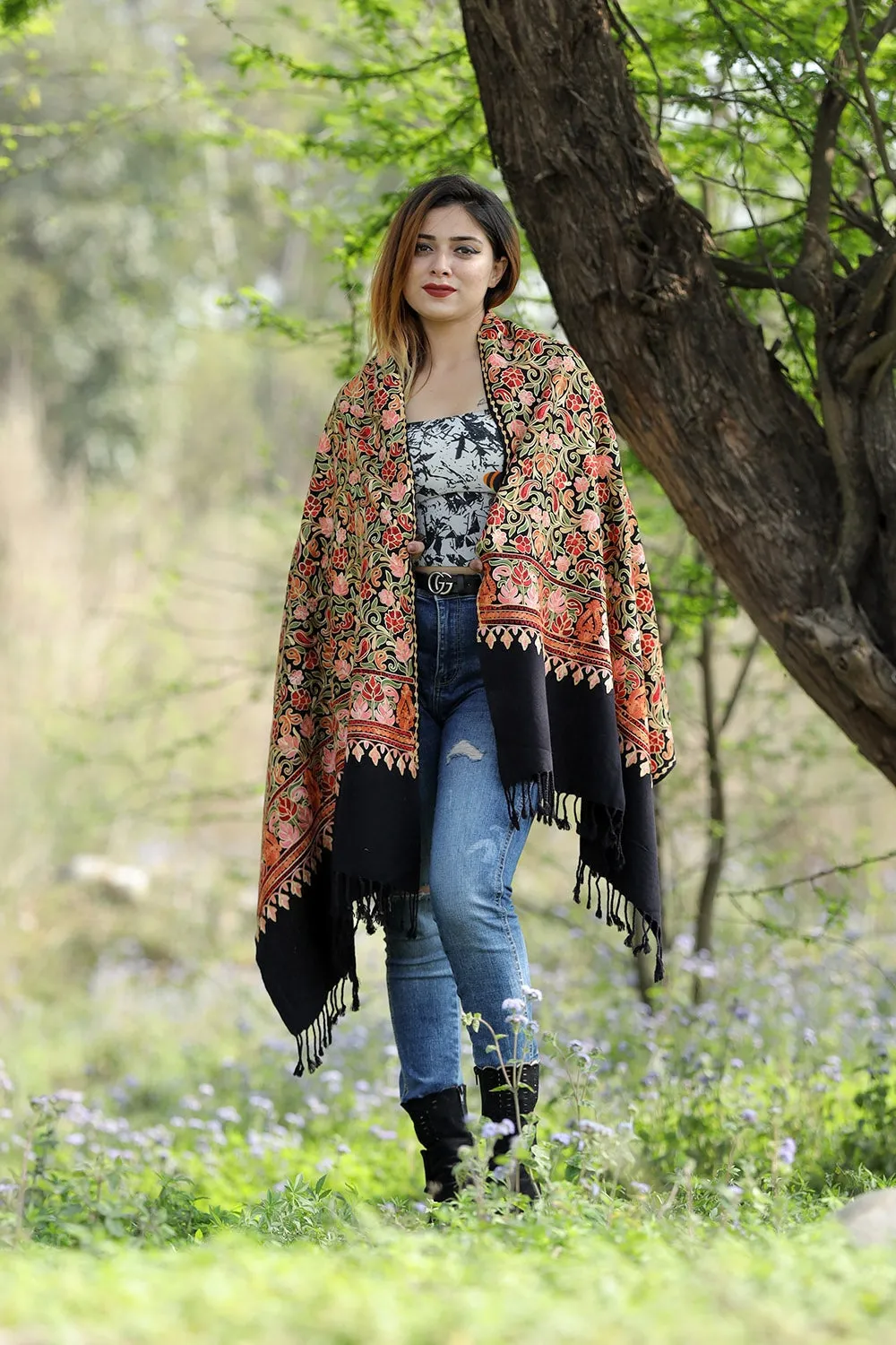 ALLURING MULTICOLORED Black Colour Stole With Graceful Dense Jaal Pattern Of Kashmiri Embroidery Makes It An Ideal Wear.