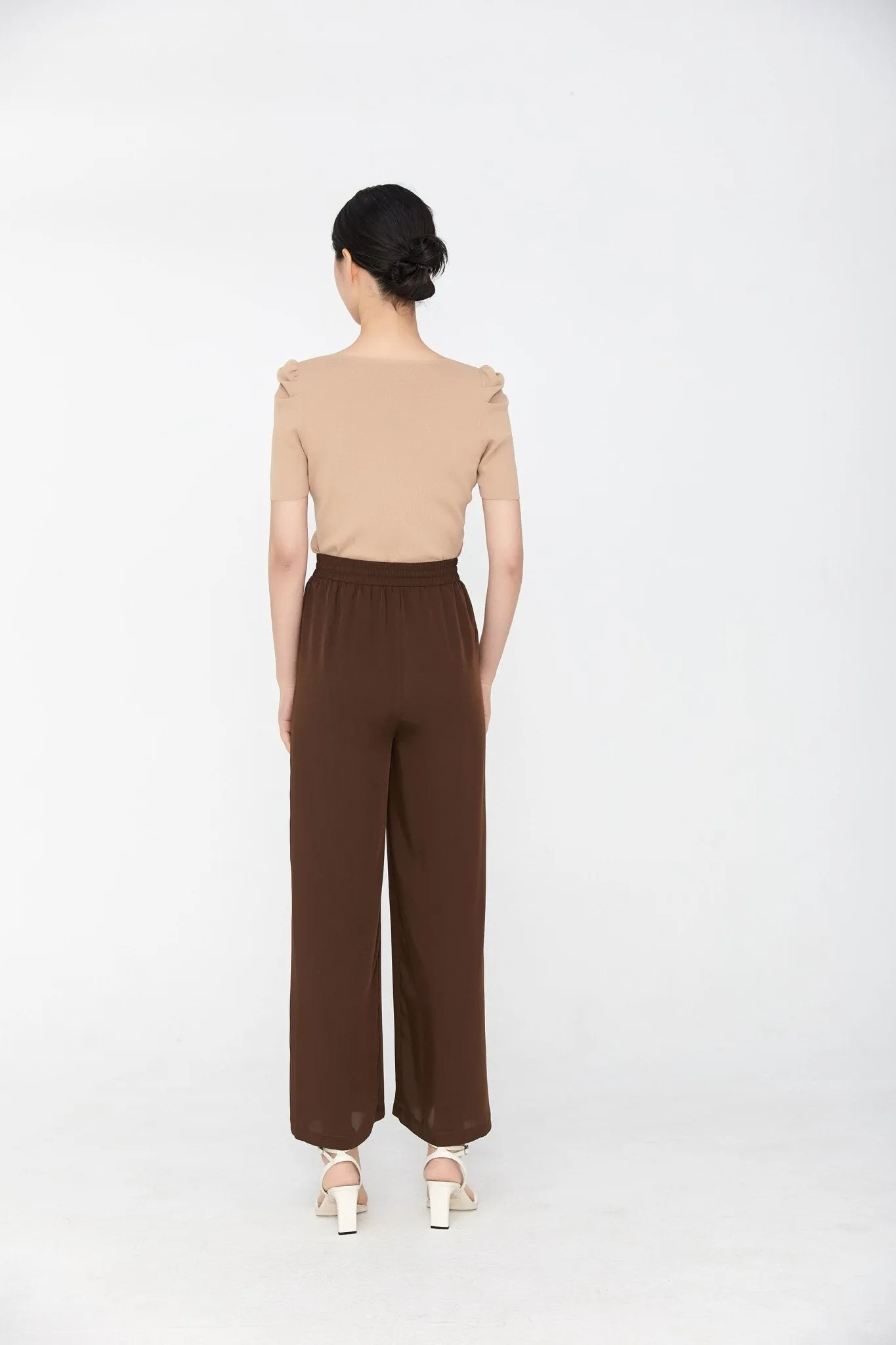 Camel Puff Sleeve V neck T-shirt