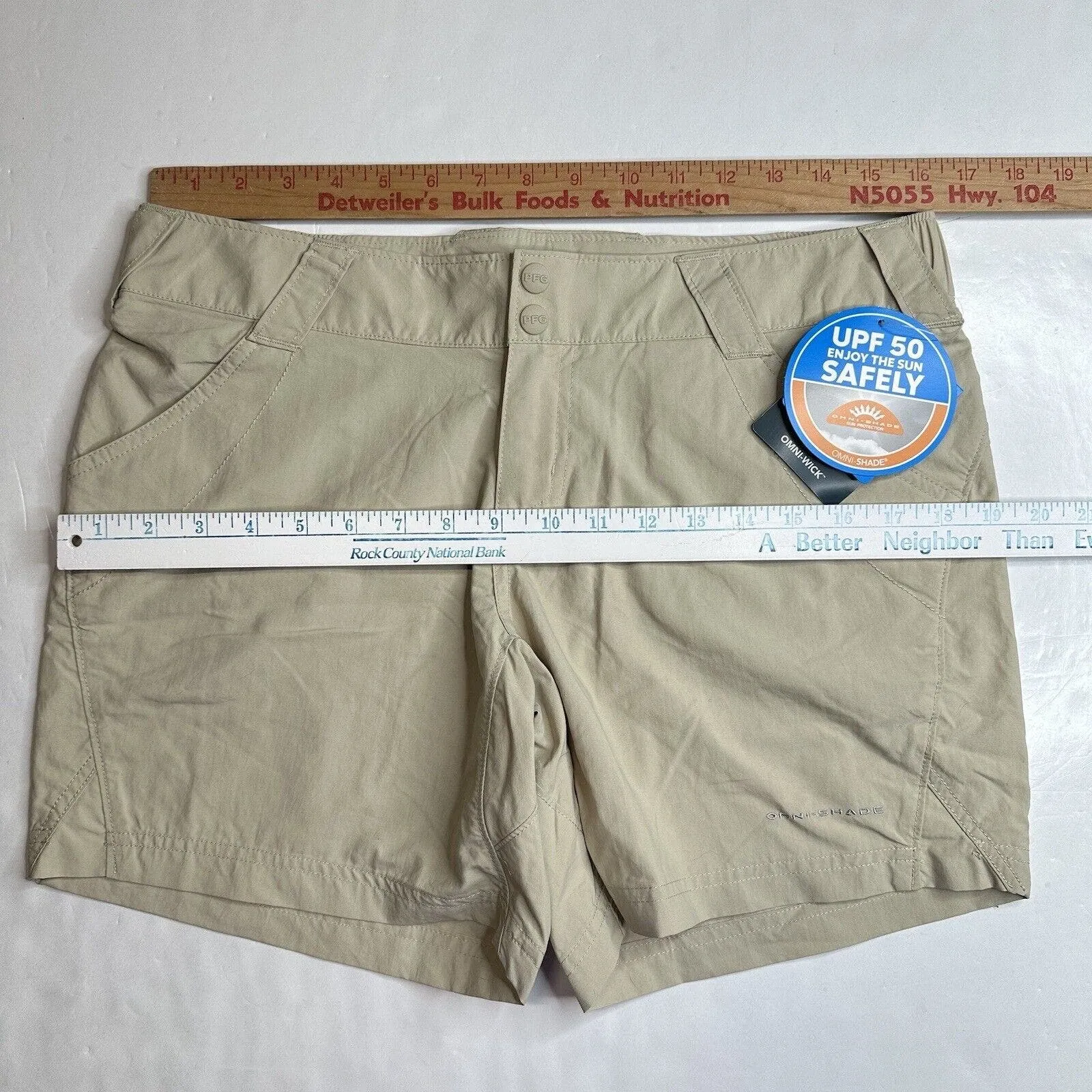 Columbia PFG Coral Point II Shorts Medium Beige Nylon Quick Dry UPF Hiking NEW