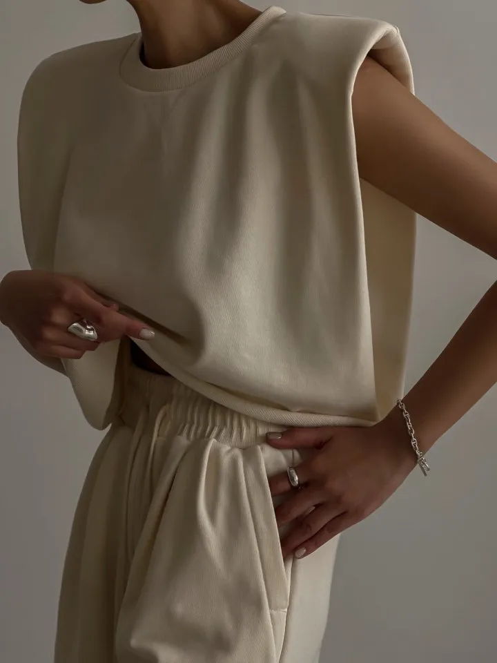 Cream Elastic Shorts