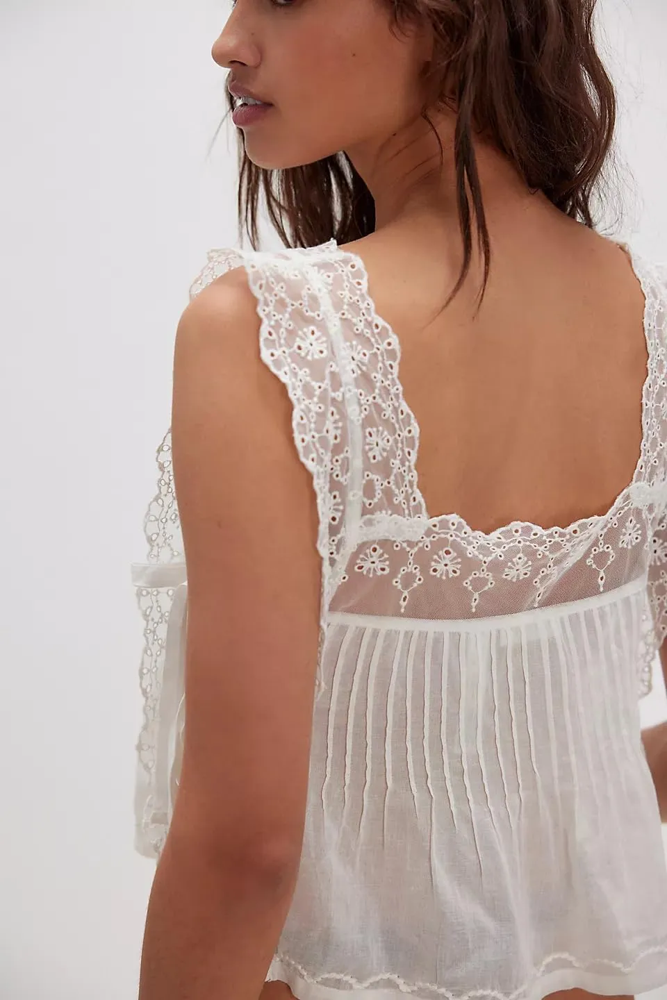 DSORVICD Women Y2k Ruffle Tank Top Coquette Lace Patchwork Tie Sleeveless Cami Top Summer Going Out Top Camisole Fairy