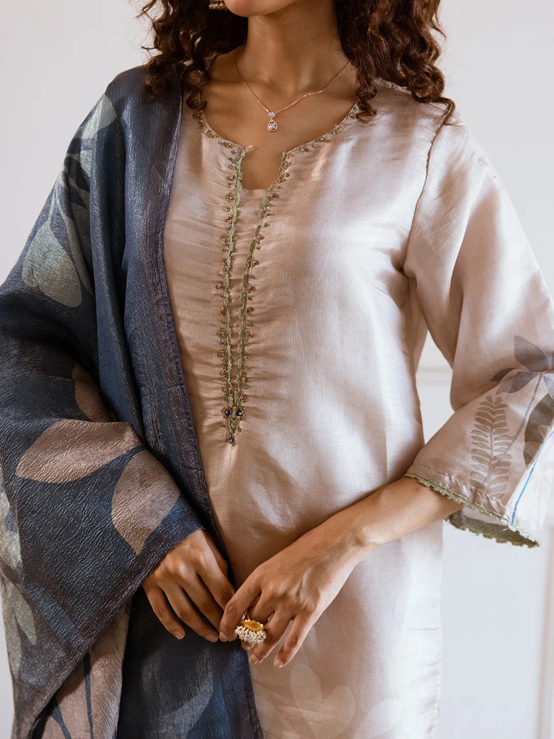 ISHIN Women CREAM TISSUE 3pcs kurta set