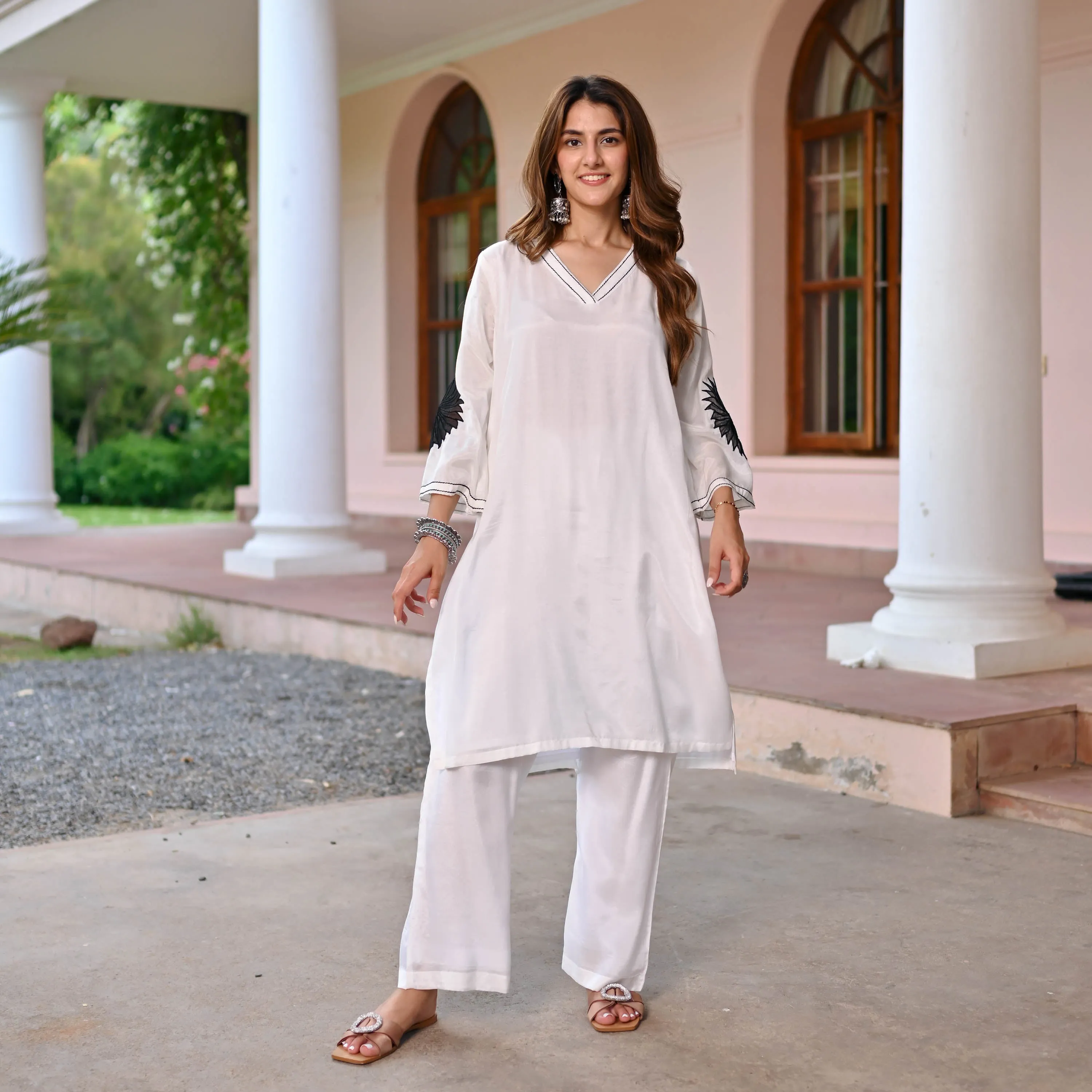 Nazakat White Kurta Set