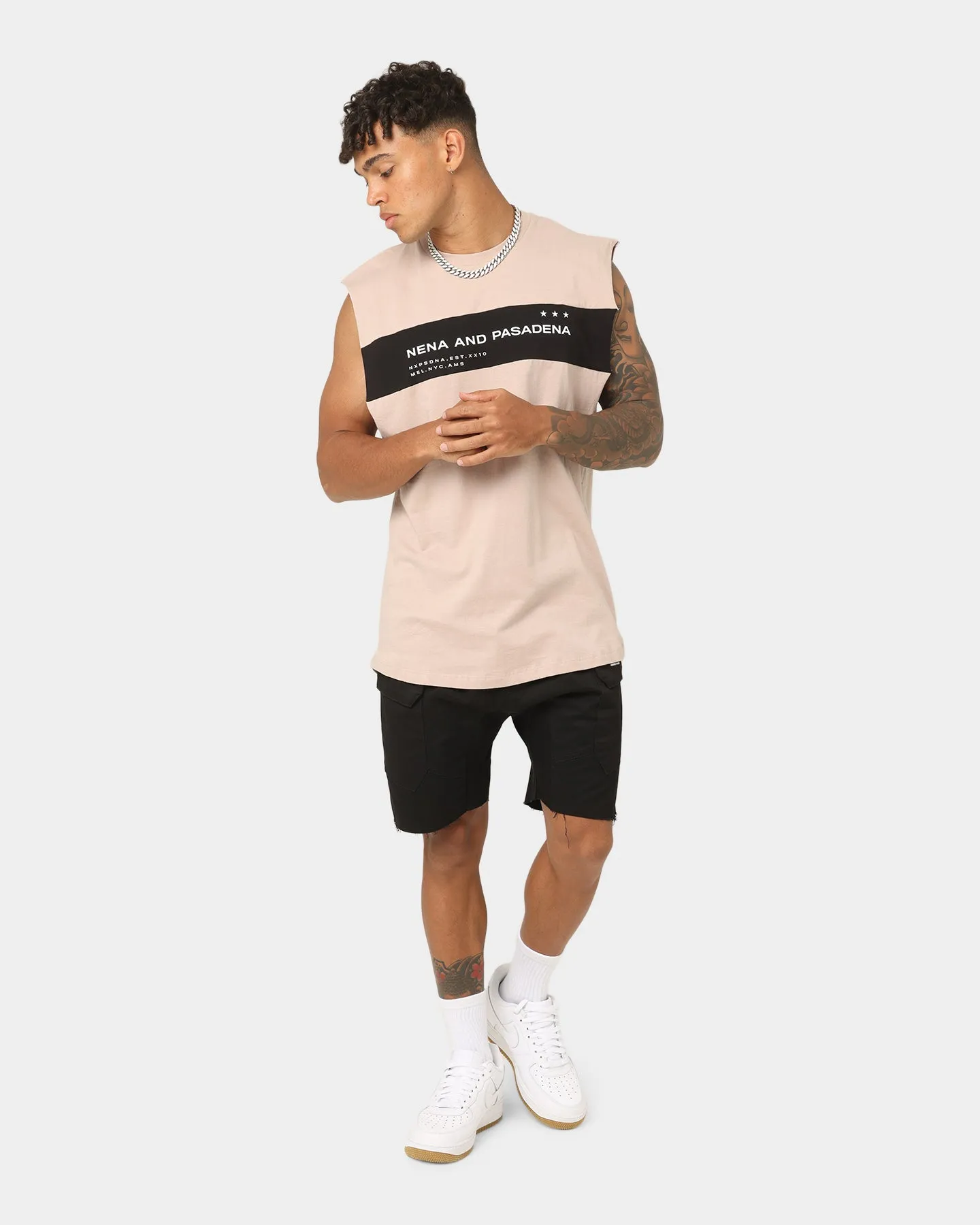 Nena and Pasadena Overthrown Scoop Back Muscle T-shirt Pigment Mushroom