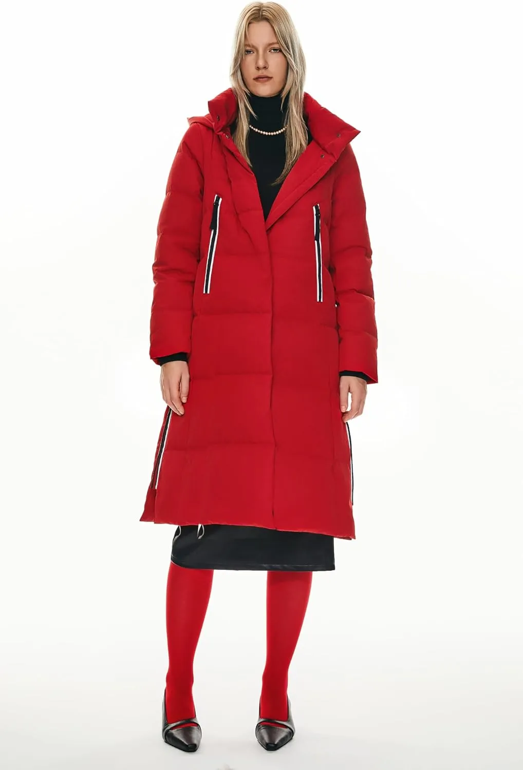 Orolay Women's Thickened Long Down Jacket Winter Down Coat Hooded Puffer Jacket with Side Zipper
