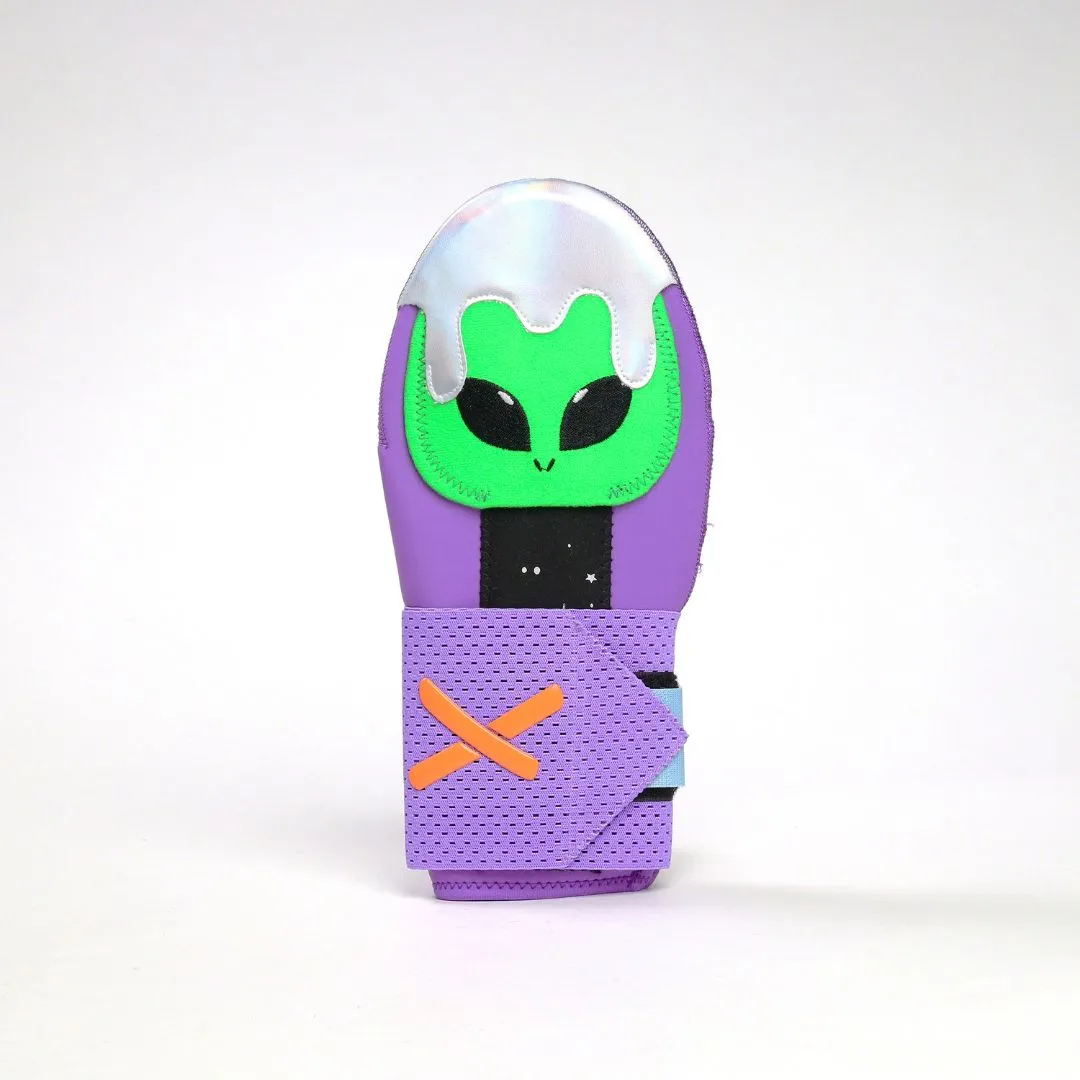 prince from outer space sliding mitt