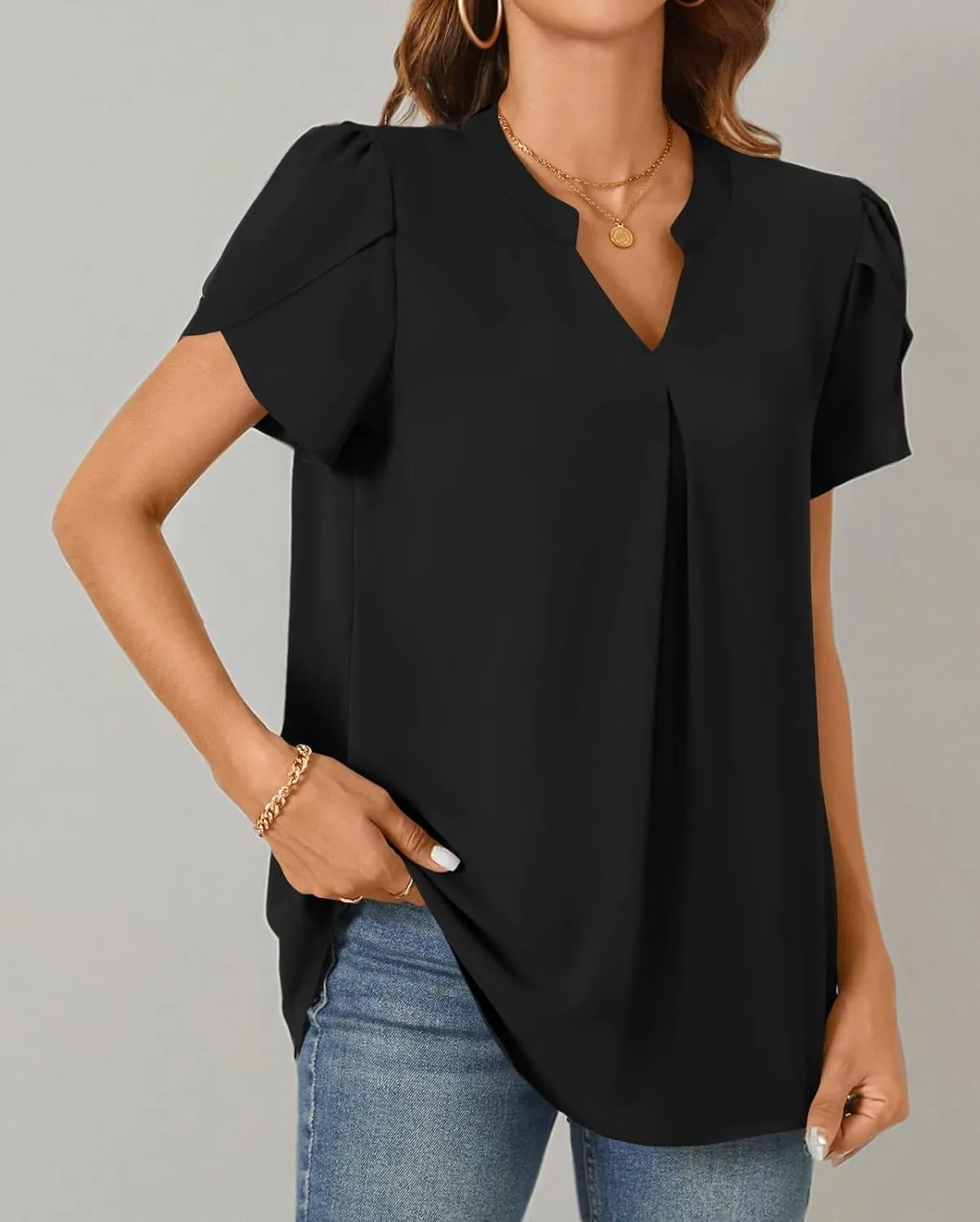 TAOHUADAO Womens Summer Dressy Chiffon Blouses Short Sleeve V Neck Tops for Leggings Casual T-Shirts
