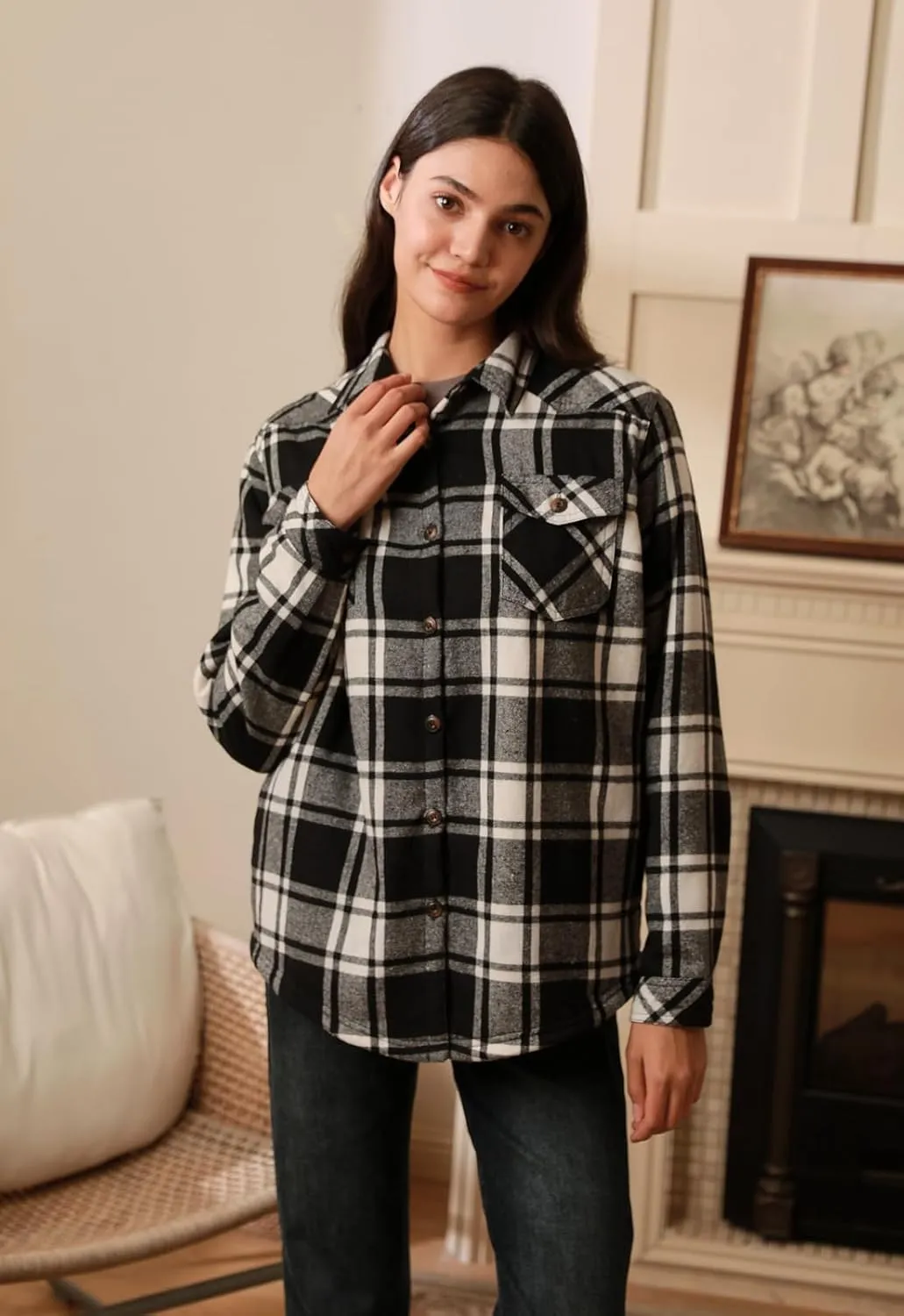 ThCreasa Womens Sherpa Lined Flannel Jacket with Hand Pockets, Plaid Button Down Fuzzy Shirt Jackets