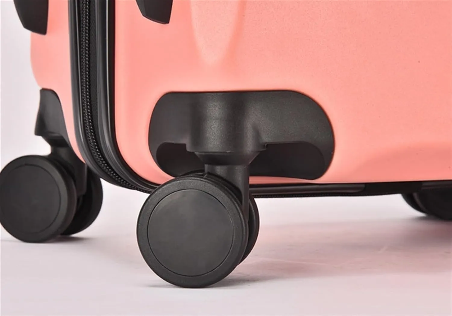 Travel Suitcase Hard Shell Hand Luggage With Universal Wheels Carry On(Pink,26 in)