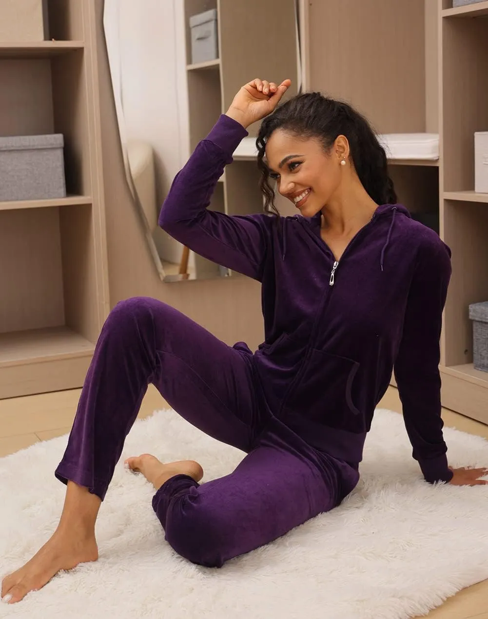 Velour Sweatsuits for Women Casual Zip Up Hooded Jackets and Long Pants 2 Pieces Outfits Sets