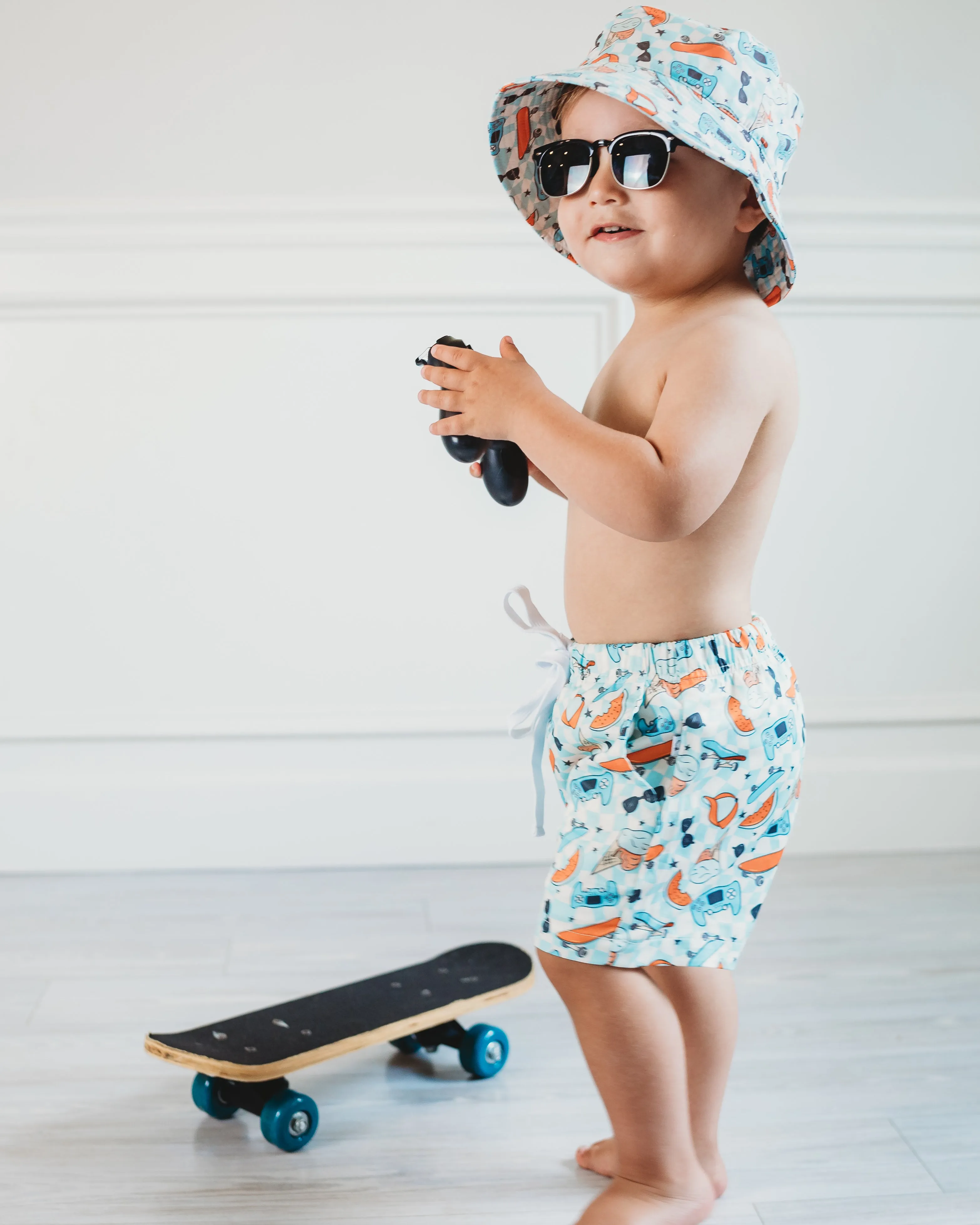 WAVES   SHADES DREAM SWIM TRUNKS