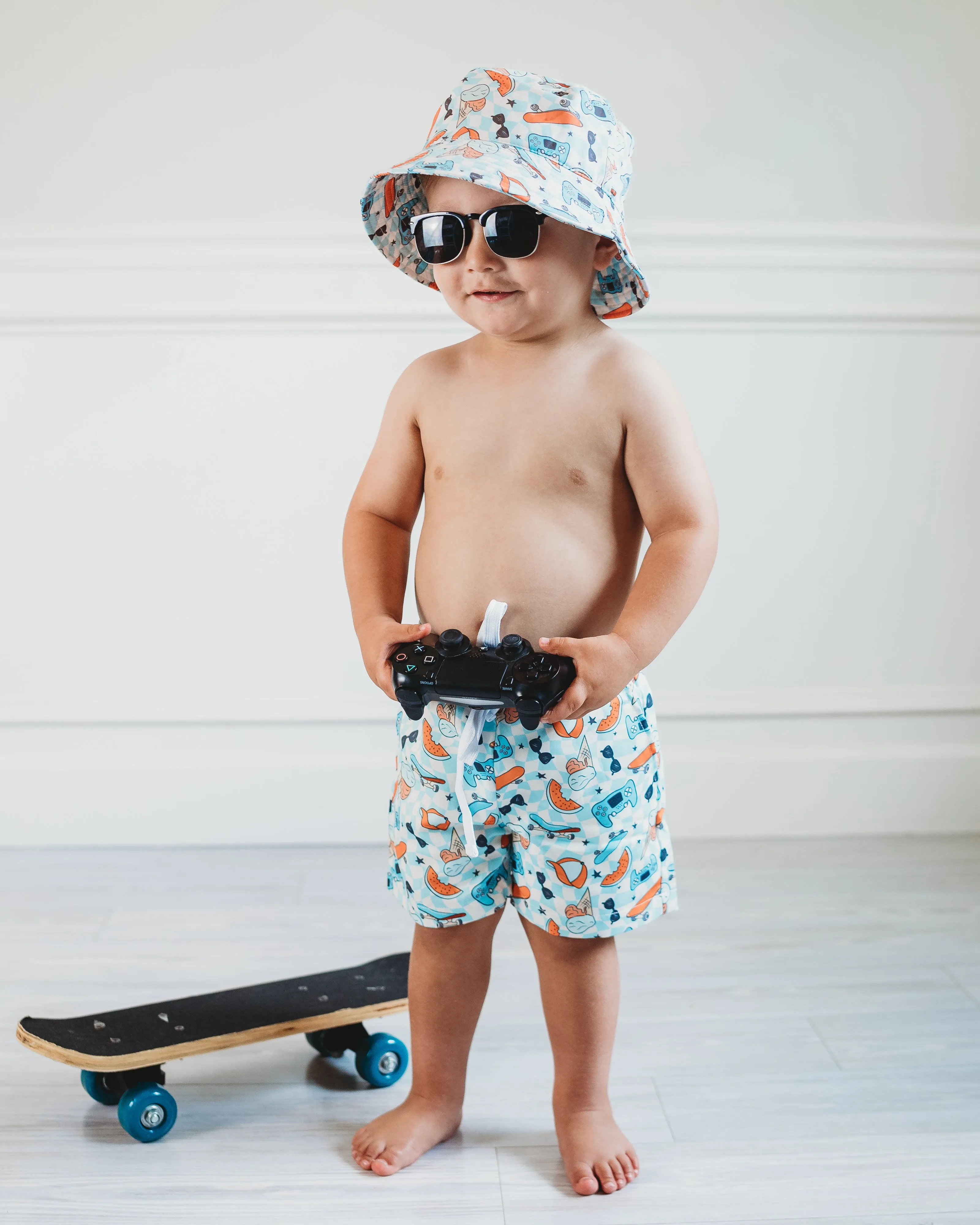 WAVES   SHADES DREAM SWIM TRUNKS