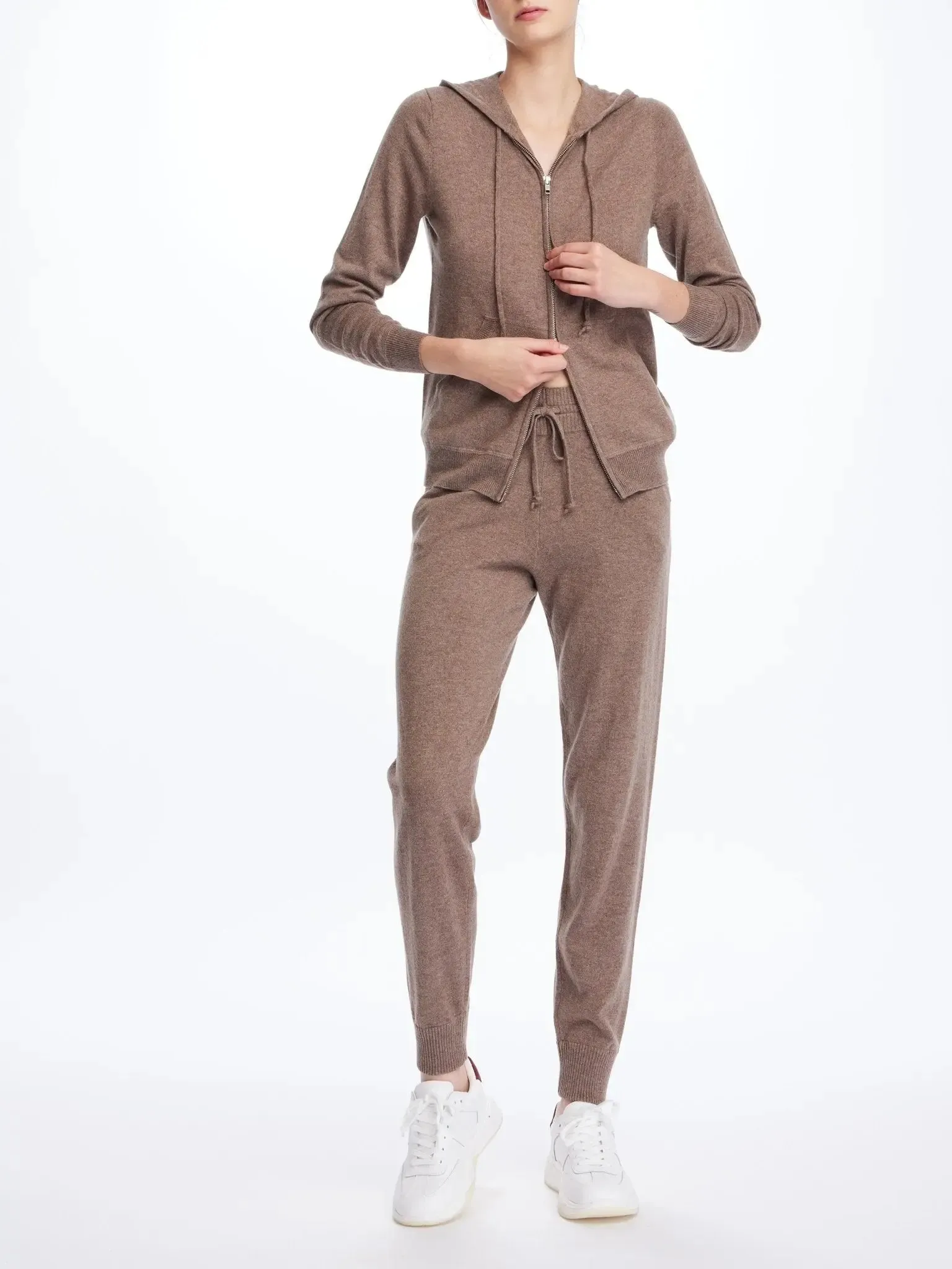 Women's Cashmere Sweatpant In Brown