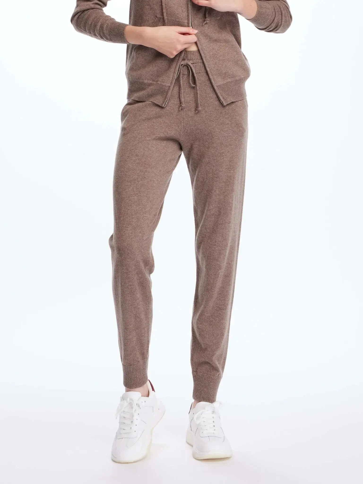 Women's Cashmere Sweatpant In Brown