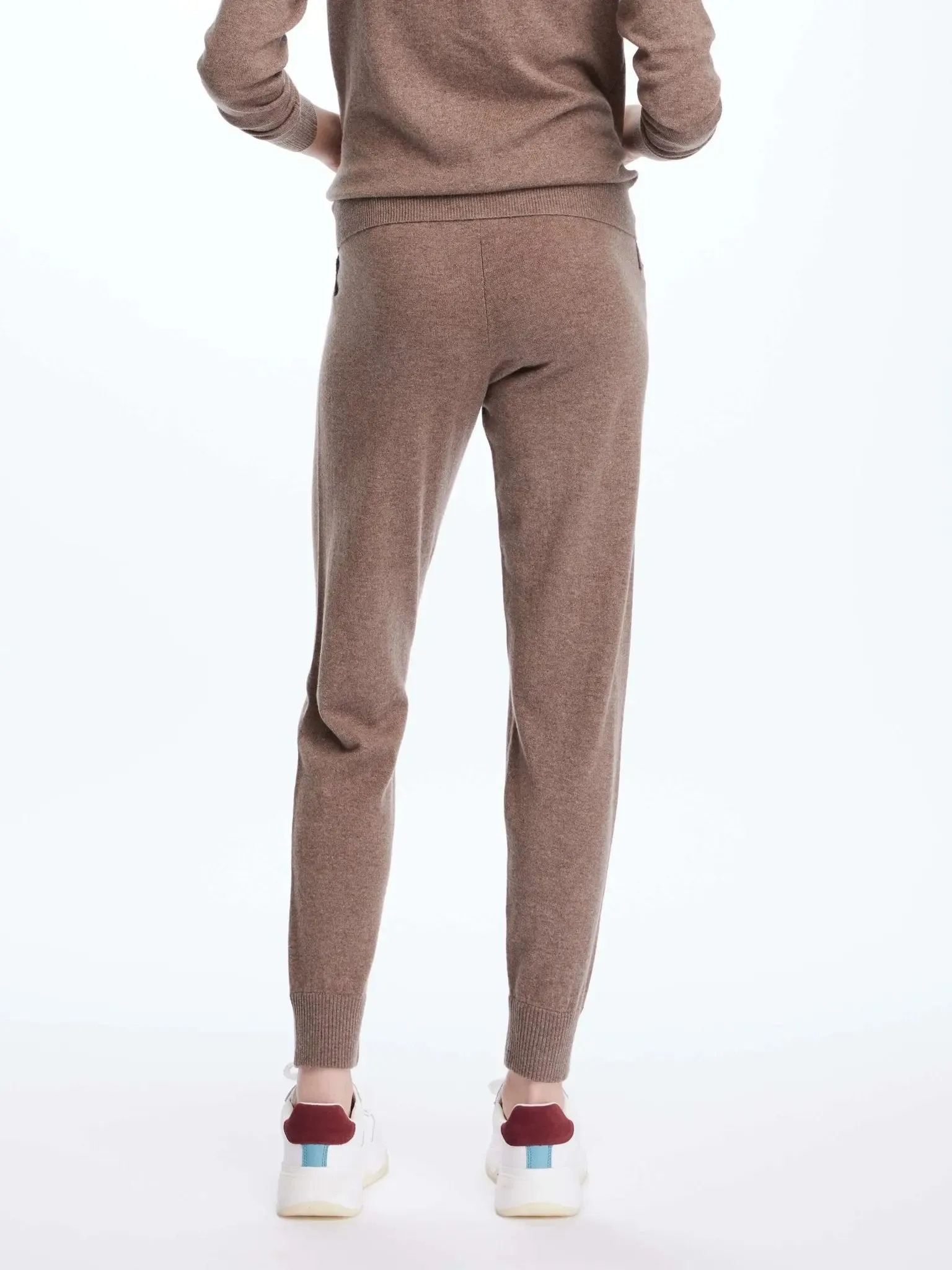 Women's Cashmere Sweatpant In Brown