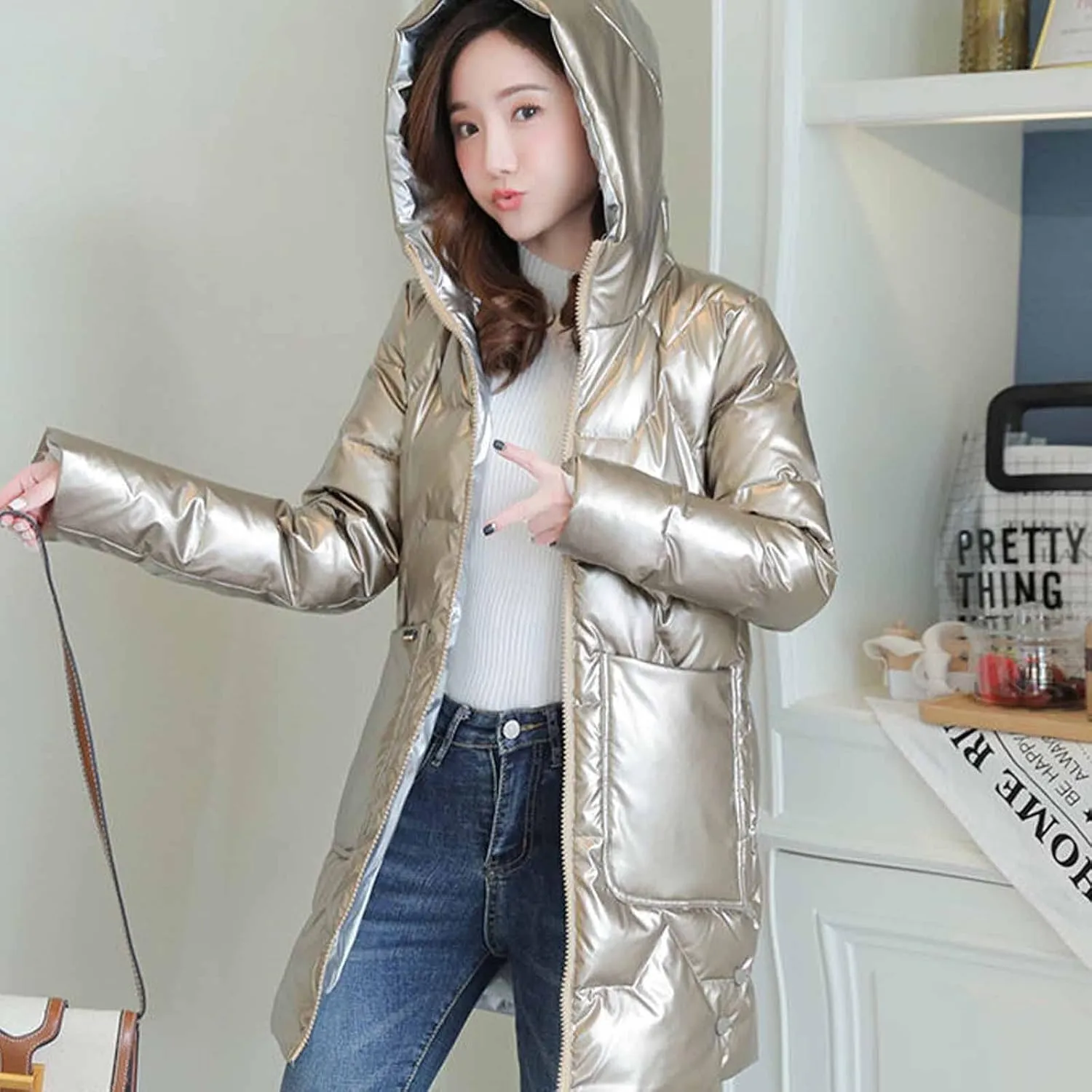 Women's Down Puffer Jacket Quilted Winter Coat Metallic Reflective Warm Long Puffer Jacket Thicken Parka Hooded