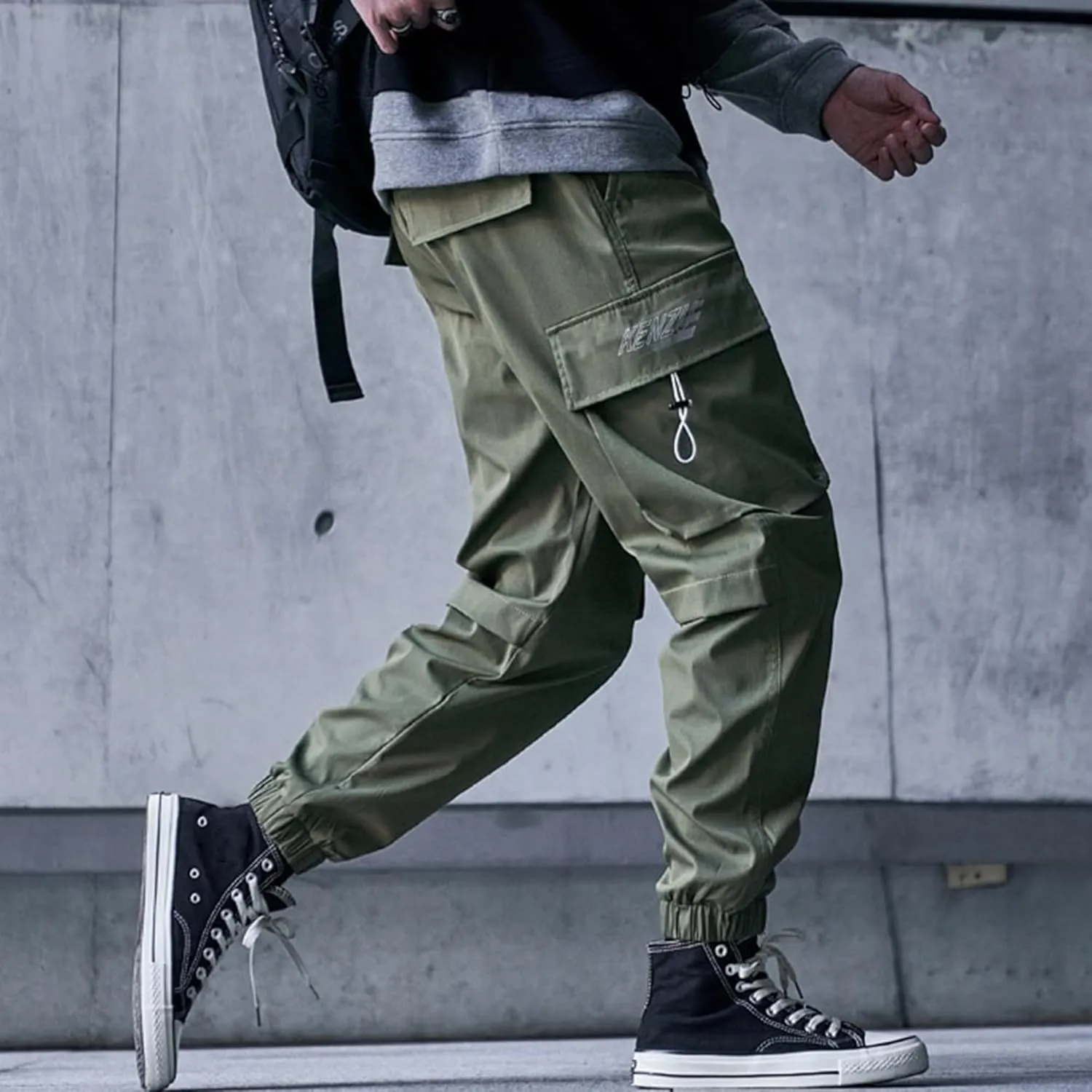 XYXIONGMAO Men's Techwear Joggers Goth Hip Hop Black Fashion Tactical Streetwear Harem Sweatpants Cargo Pants for Men