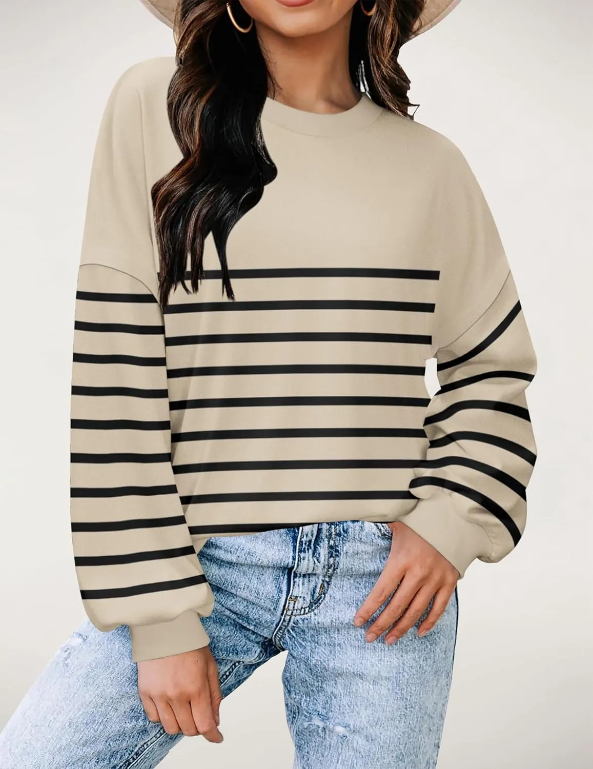 Zeagoo Women Crewneck Sweatshirts Pullover Tops Long Sleeve Shirts Loose Fit Tops Casual Fall Outfits Y2K Clothes 2024